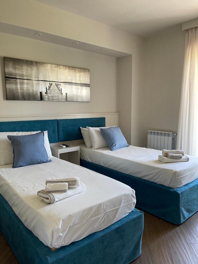 Mb Giurati Suites Mascali Ngoại thất bức ảnh