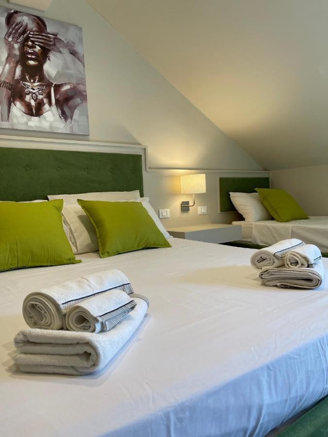 Mb Giurati Suites Mascali Ngoại thất bức ảnh