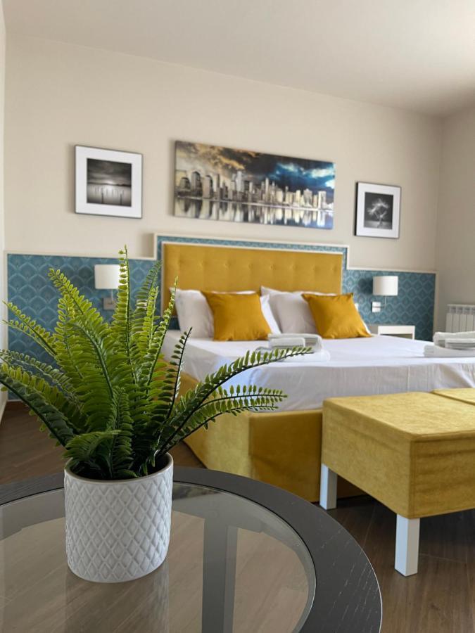 Mb Giurati Suites Mascali Ngoại thất bức ảnh